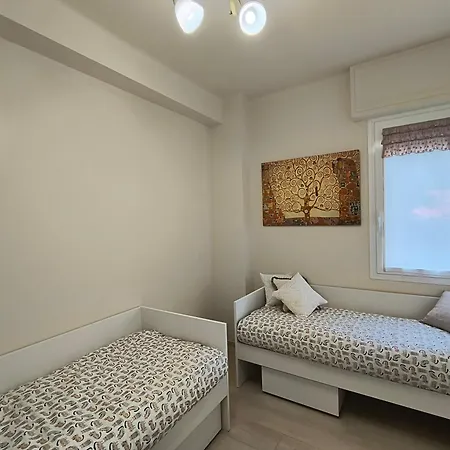 Διαμέρισμα 10 Minutes From The With Large Garden Σαν Ρέμο