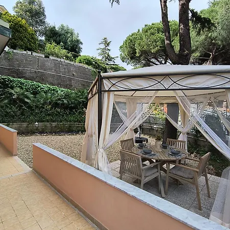 Lägenhet 10 Minutes From The With Large Garden Sanremo